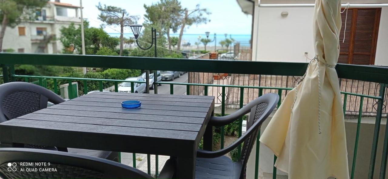 Ad Un Passo Dal Mare Bed & Breakfast Praia a Mare Luaran gambar