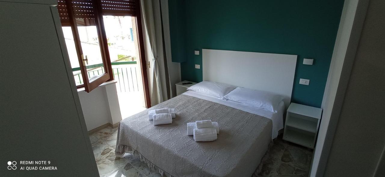 Ad Un Passo Dal Mare Bed & Breakfast Praia a Mare Luaran gambar