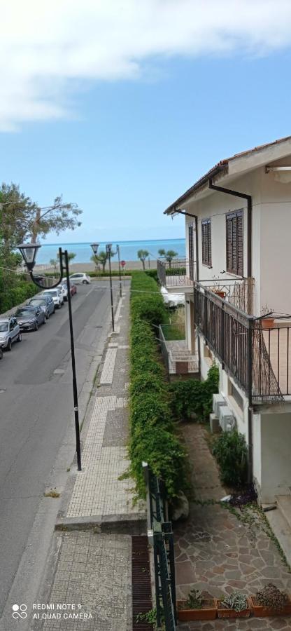 Ad Un Passo Dal Mare Bed & Breakfast Praia a Mare Luaran gambar