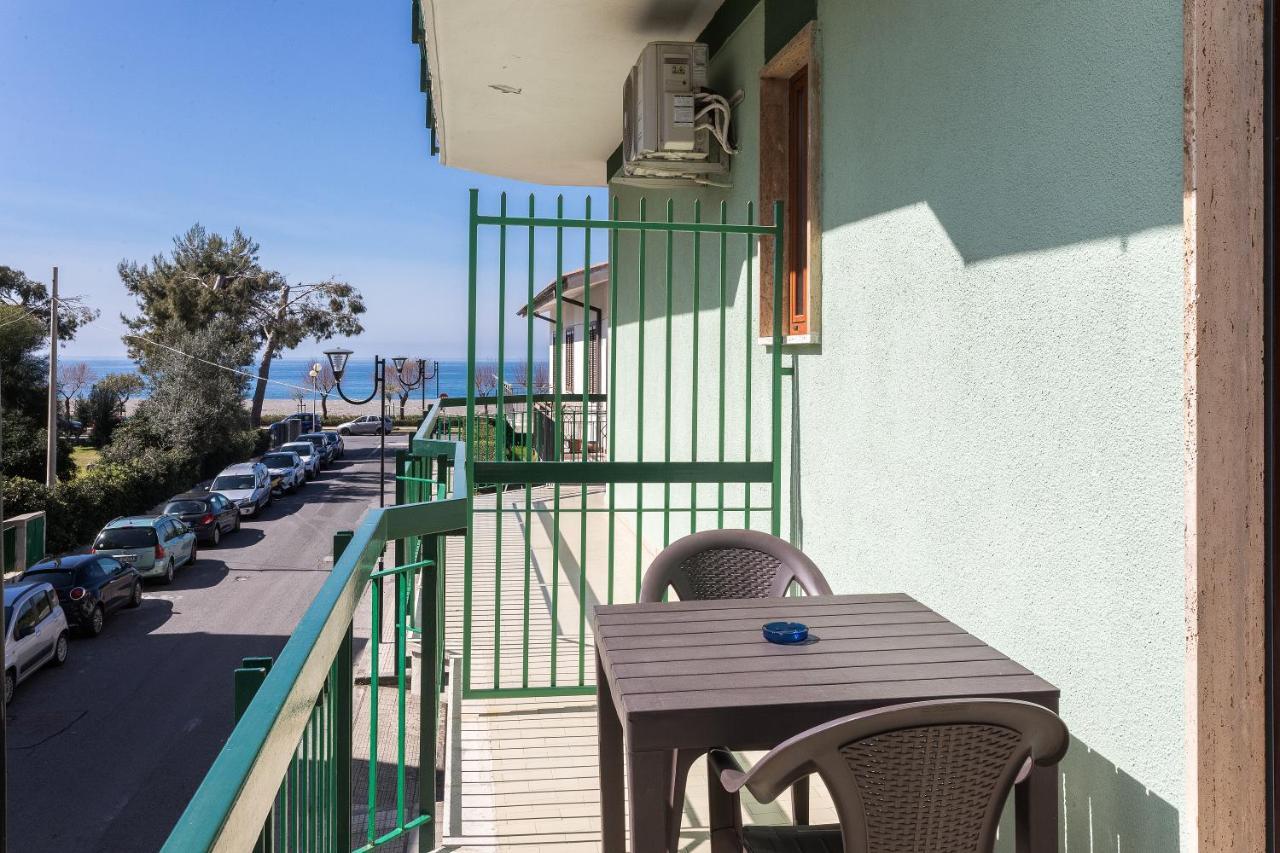 Ad Un Passo Dal Mare Bed & Breakfast Praia a Mare Luaran gambar