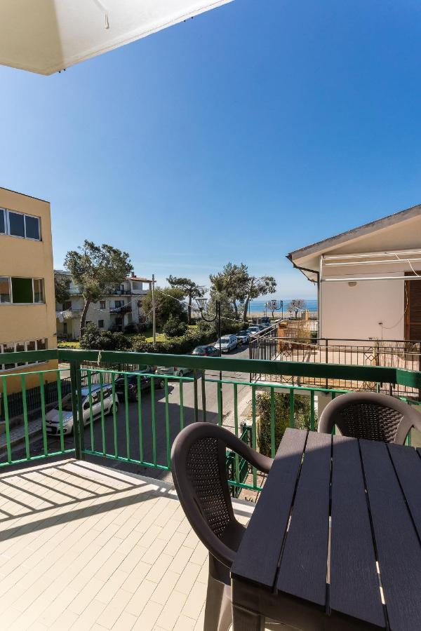 Ad Un Passo Dal Mare Bed & Breakfast Praia a Mare Luaran gambar
