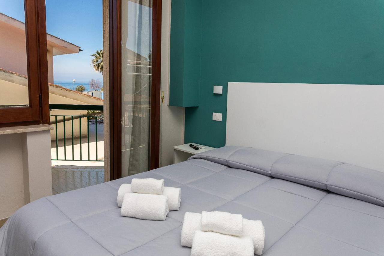Ad Un Passo Dal Mare Bed & Breakfast Praia a Mare Luaran gambar